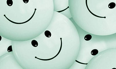 புன்னகை ஒன்றே போதும்!