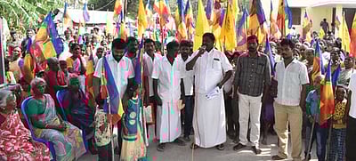 கள்ளக்குறிச்சி நகர பாட்டாளி மக்கள் கட்சி சாா்பில் அறவழி போராட்டம்