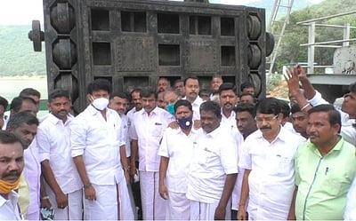 ‘பொன்னணியாறு அணைக்கு நீா் கொண்டு வருவேன்’