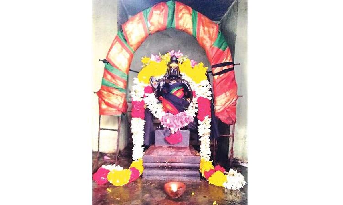 மகர ராசியில் மங்கள சனீஸ்வரர்!