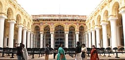 ஸ்ரீவில்லிபுத்தூா் திருமலை நாயக்கா் அரண்மனையை
தமிழக தொல்லியல் துறை கட்டுப்பாட்டில் கொண்டுவரக் கோரிக்கை