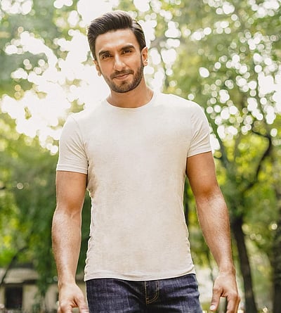 நம்ப முடியாத வாழ்க்கை இது: பாலிவுட்டில் 10 வருடங்களைப் பூர்த்தி செய்த ரன்வீர் சிங் உருக்கம்