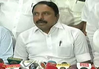 9,10-ம் வகுப்புகளுக்கு திட்டமிட்டவாறு நாளை பள்ளிகள் திறக்கப்படும்: அமைச்சர் செங்கோட்டையன்