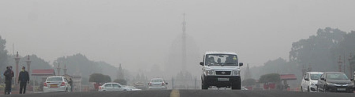 தில்லியில் அடா் மூடு பனி: இன்றும், நாளையும் குளிா் அலைக்கு வாய்ப்பு!