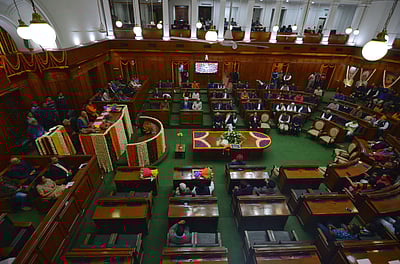 வேளாண் சட்டங்களுக்கு எதிராக தில்லி அரசு தீர்மானம்