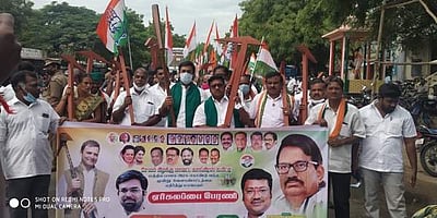 ஆத்தூரில் காங்கிரஸ் சார்பில் ஏர் கலப்பை பேரணி