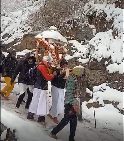 மனிதர்களும் தேவர்களும் வழிபடும் கேதார்நாத் இறைவன்!