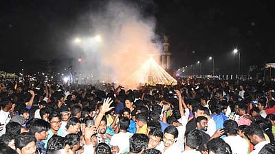 புத்தாண்டு கொண்டாட  இந்தியர்கள் அதிகம் ஆர்டர் செய்தவை!