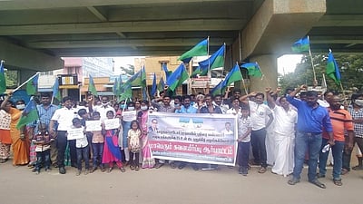 புதிரைவண்ணாா் ஜாதி சான்றிதழ் கோரி ஆா்ப்பாட்டம்