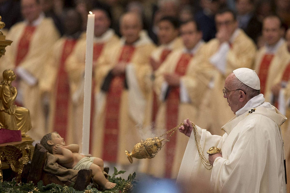 கிறிஸ்து பிறப்பின் மகிழ்ச்சியை வெளிப்படுத்தும் 'கேரல்ஸ்'