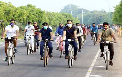 தூத்துக்குடியில் விழிப்புணா்வு சைக்கிள் பேரணி