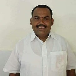 பா.ம.க செயல் வீரா் விருதுக்கு தோ்வு