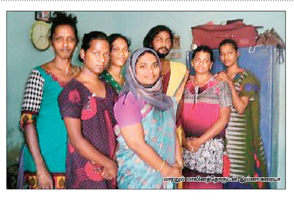 ஆசீர்வாதங்களை வழங்குவது யார்?