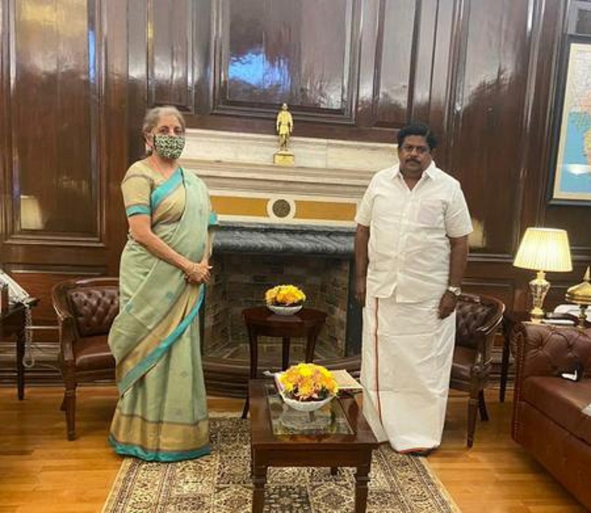 விவசாயிகளுக்கு சாதகமான புதிய வேளாண் சட்டங்களைமத்திய அரசு வாபஸ் பெறக் கூடாது: கே.பி. ராமலிங்கம்