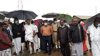 புரெவி புயல்: கோடியக்கரை கடல் நீர்மட்டம் திடீரென உயர்ந்து வடிந்தது; அமைச்சர், ஆட்சியர் நேரில் ஆய்வு