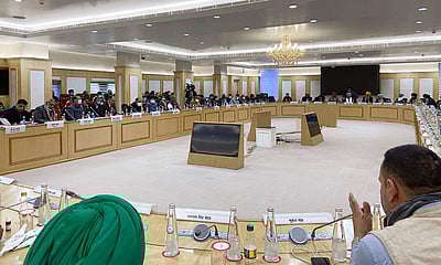 விவசாயிகள் போராட்டத்தில் பலியானவர்கள் குடும்பத்துக்கு நிவாரணம்: விவசாயிகள் வலியுறுத்தல்