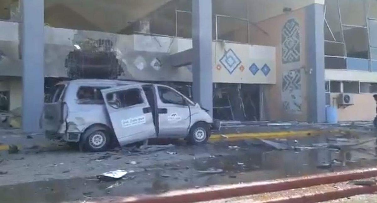 யேமன் விமான நிலையத்தில் குண்டுவெடிப்பு: 20 பேர் பலி