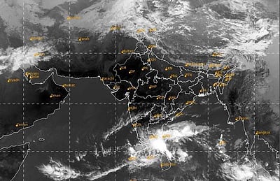 தமிழகம், புதுவையில் வடகிழக்கு பருவமழை தீவிரம்; கடலூரில் அதீத கனமழை தொடரும்