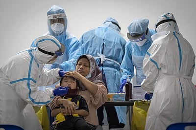 உலகளவில் கரோனா பலி 15.24 லட்சத்தைக் கடந்தது 