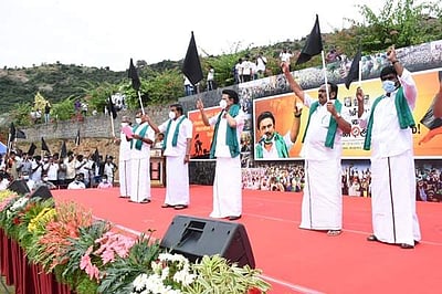 நாடாளுமன்றத்தை கூட்டி வேளாண் சட்டங்களை பிரதமர் திரும்பப் பெற வேண்டும்: மு.க. ஸ்டாலின் வலியுறுத்தல்