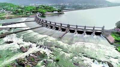 மேட்டூர் அணையின் நீர்மட்டம் 102.82 அடி 