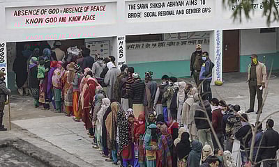 ஜம்மு-காஷ்மீர் மாவட்ட வளர்ச்சிக் கவுன்சில் 4-ஆம் கட்ட தேர்தல்: 50.08% வாக்குப்பதிவு