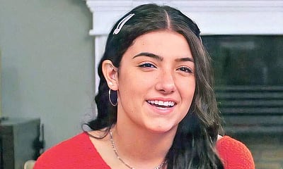 சமூக வலைதளத்தில் உச்சம் தொட்டவர்!