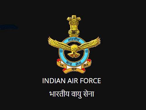 விமானப்படையில் 235 அதிகாரி பணியிடங்களுக்கான தேர்வு அறிவிப்பு