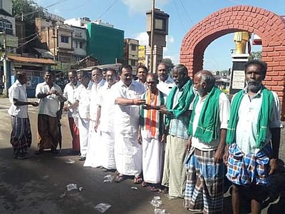 உசிலம்பட்டியில் சோனியா காந்தி பிறந்த நாள் விழா