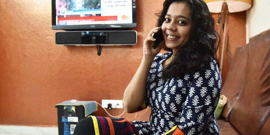 கரோனா வைரஸ்: விமானத்தில் தனியாளாக பயணித்து சென்னை வந்த பெண்