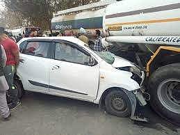 ஒரே குடும்பத்தைச் சேர்ந்த 4 பேர் விபத்தில் பலி