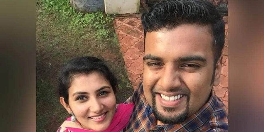 துபை: மனைவியைக் காப்பாற்றச் சென்ற கேரள இளைஞருக்கு 90% தீக்காயம்