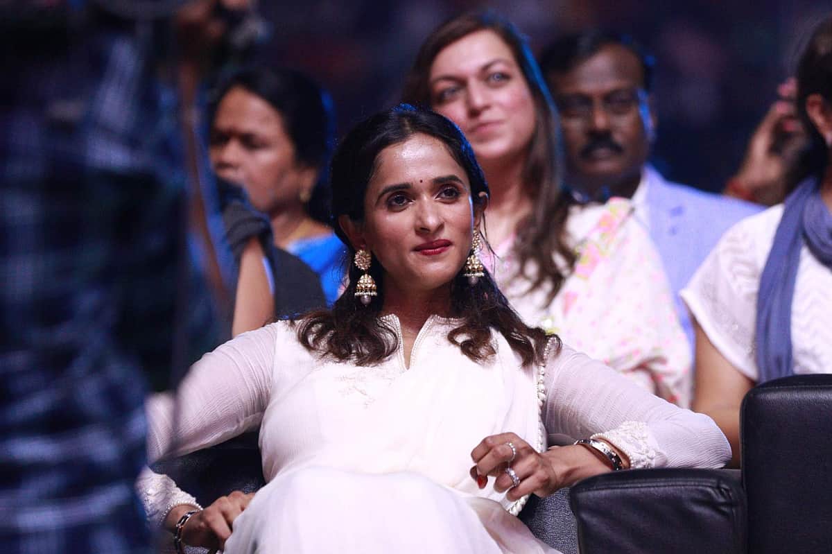 வருமான வரித்துறை அலுவலகத்தில் ஏஜிஎஸ் அர்ச்சனா கல்பாத்தி ஆஜர்!