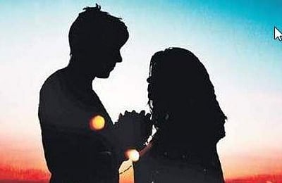 தன்னலம் கருதாத தாம்பத்திய வாழ்வே காதல் வாழ்வு