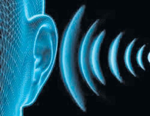 ஆயுள் காக்கும் ஆயுர்வேதம்:  வாயு... ஆகாயம்... காதில் ஒலி!