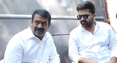 பூஜையுடன் தொடங்கியது மாநாடு படத்தின் படப்பிடிப்பு! (படங்கள்)