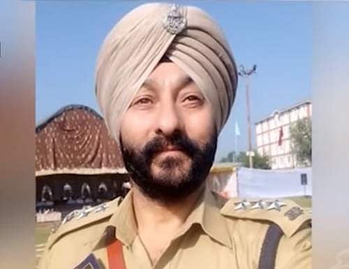 உயிருக்கு ஆபத்து: பயங்கரவாதிகளுடன் கைதான காவலர் கதுவா சிறையில் அடைப்பு