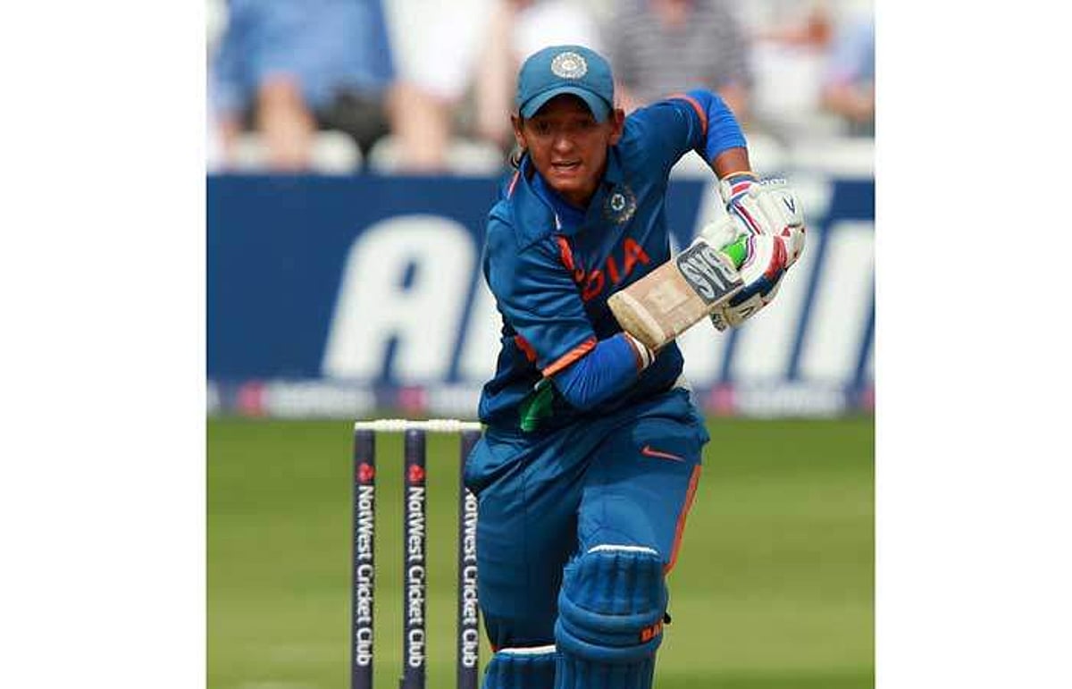 ஐசிசி மகளிா் டி20 உலகக் கோப்பையில் அசத்தப் போகும் இந்திய கிரிக்கெட் அணி வீராங்கனைகள்