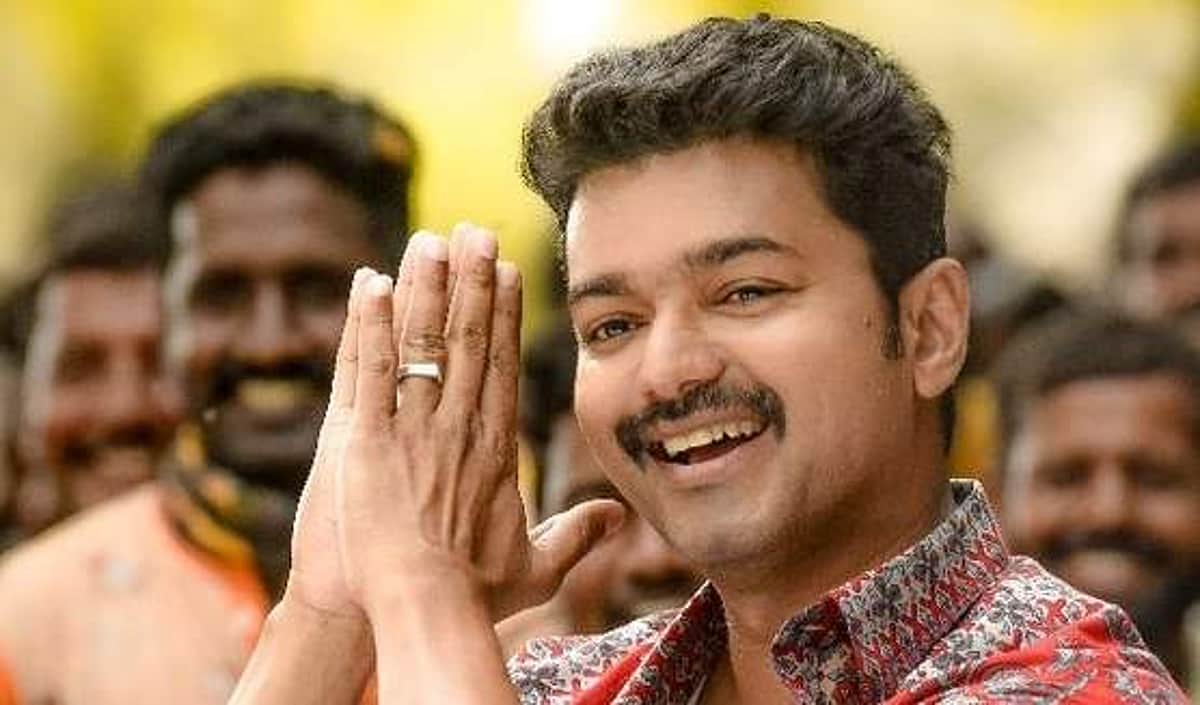 தளபதி 65: விஜய்யை இயக்கும் பெண் இயக்குநர்?