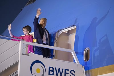 அமெரிக்கா புறப்பட்டார் டொனால்ட் டிரம்ப்