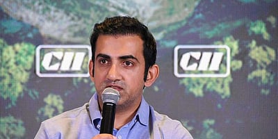 பாஜக தலைவர் கபில் மிஸ்ரா மீது கடுமையான நடவடிக்கை தேவை: கம்பீர் காட்டம்