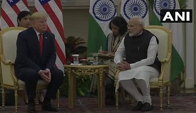 பேச்சுவார்த்தைக்குப் பிறகு கூட்டாக செய்தியாளர்களை சந்திக்கும் மோடி - டிரம்ப்