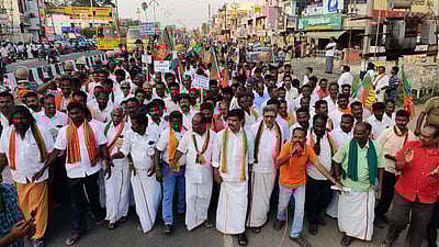 குடியுரிமைத் திருத்தச் சட்டத்தை ஆதரித்து விழுப்புரத்தில் பாஜக பேரணி
