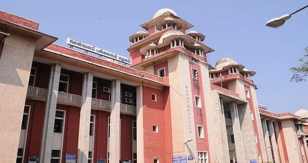 சென்னை பல்கலையில் வேலை:  விண்ணப்பங்கள் வரவேற்பு