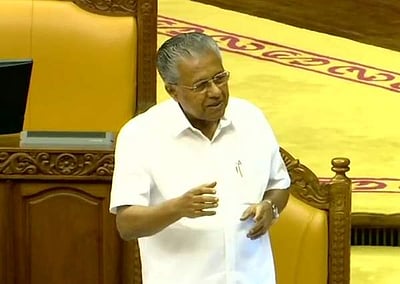 எஸ்டிபிஐ உள்ளிட்ட பயங்கரவாத அமைப்புகள் மீது கடும் நடவடிக்கை: பினராயி விஜயன்