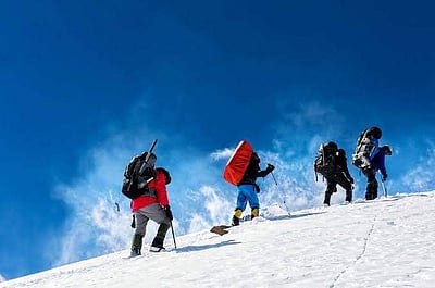 'ஒவ்வொரு முறையும் வித்தியாசமான அனுபவம்' - லடாக்கில் பனி ஏறும் விழா!