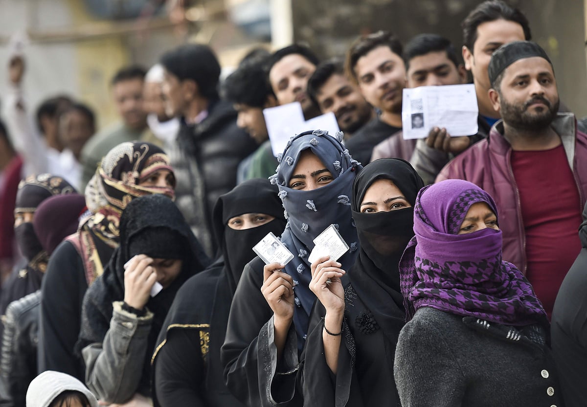 புது தில்லியில் மாலை 4 மணி வரை 42.20% வாக்குப்பதிவு