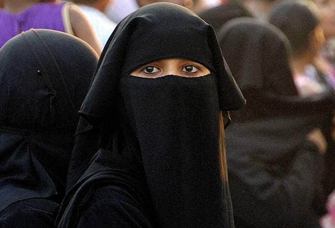 மனைவிக்கு குடும்ப நீதிமன்றத்தில் முத்தலாக் கொடுத்த கணவர்!