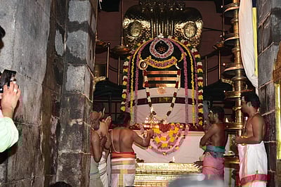 தஞ்சாவூர் பெரிய கோயிலில் மண்டலாபிஷேக  பூஜைகள் நிறைவு