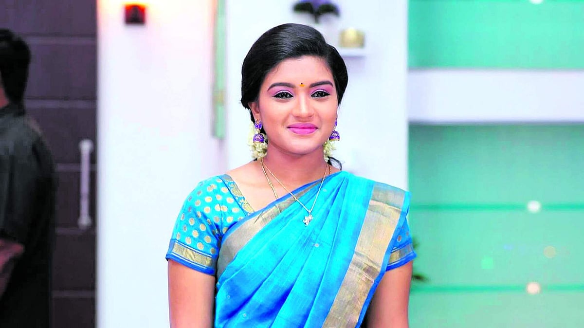 சின்னத்திரை மின்னல்கள்